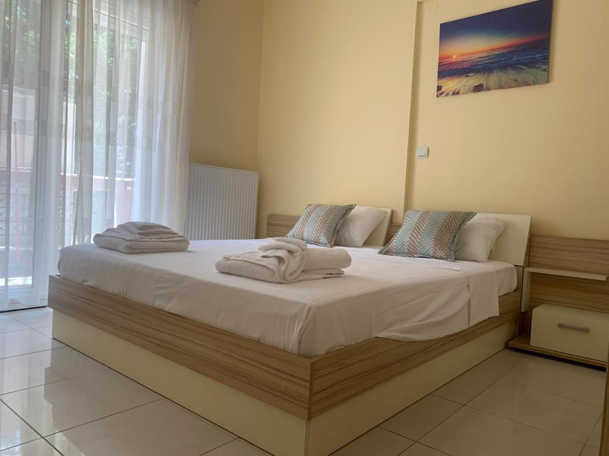 Luxury Apartment Keramoti Esterno foto